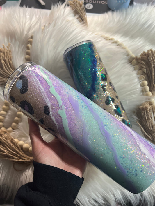 30oz Winter Wonderland Leopard Swirl